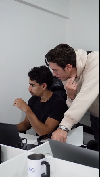 Equipe Zuno em reunião